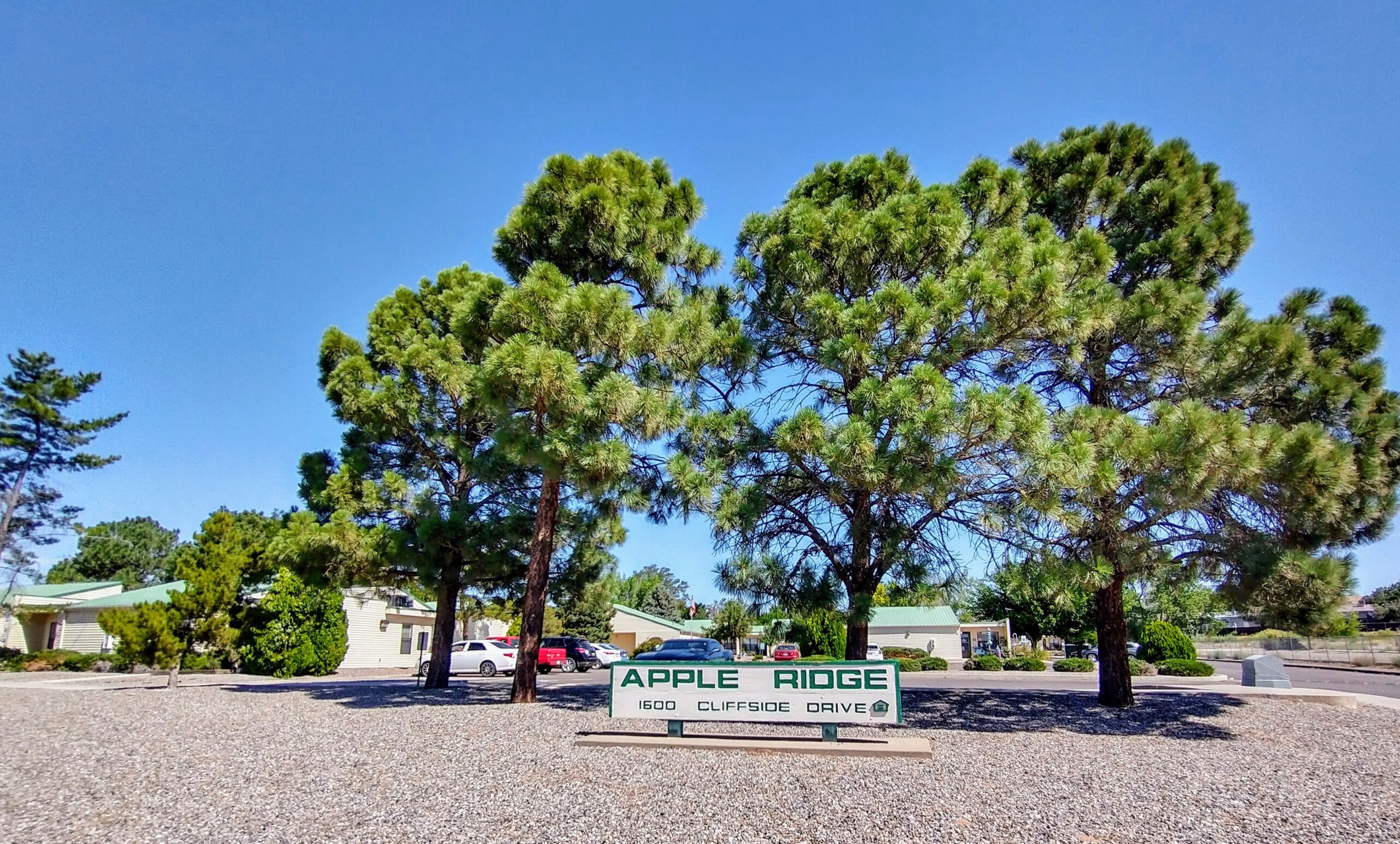 Apple Ridge Apartments